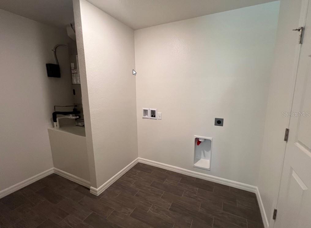 Image 8 of 13 For 70 Rymshaw Drive