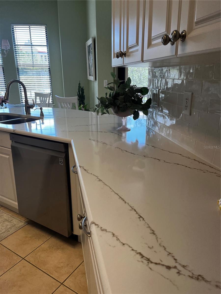 Image 11 of 55 For 96 Vivante Boulevard 9622