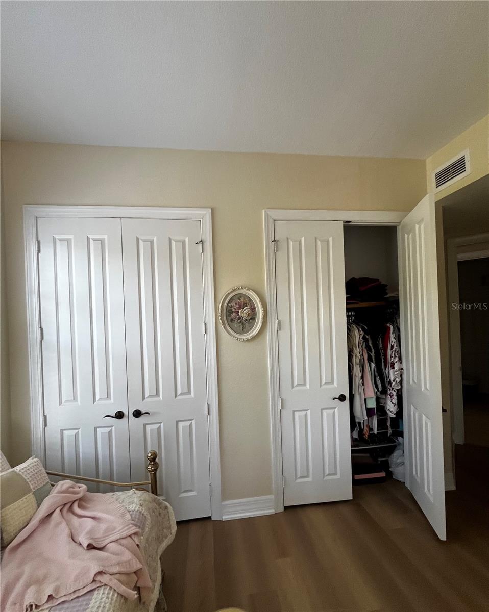 Image 27 of 55 For 96 Vivante Boulevard 9622