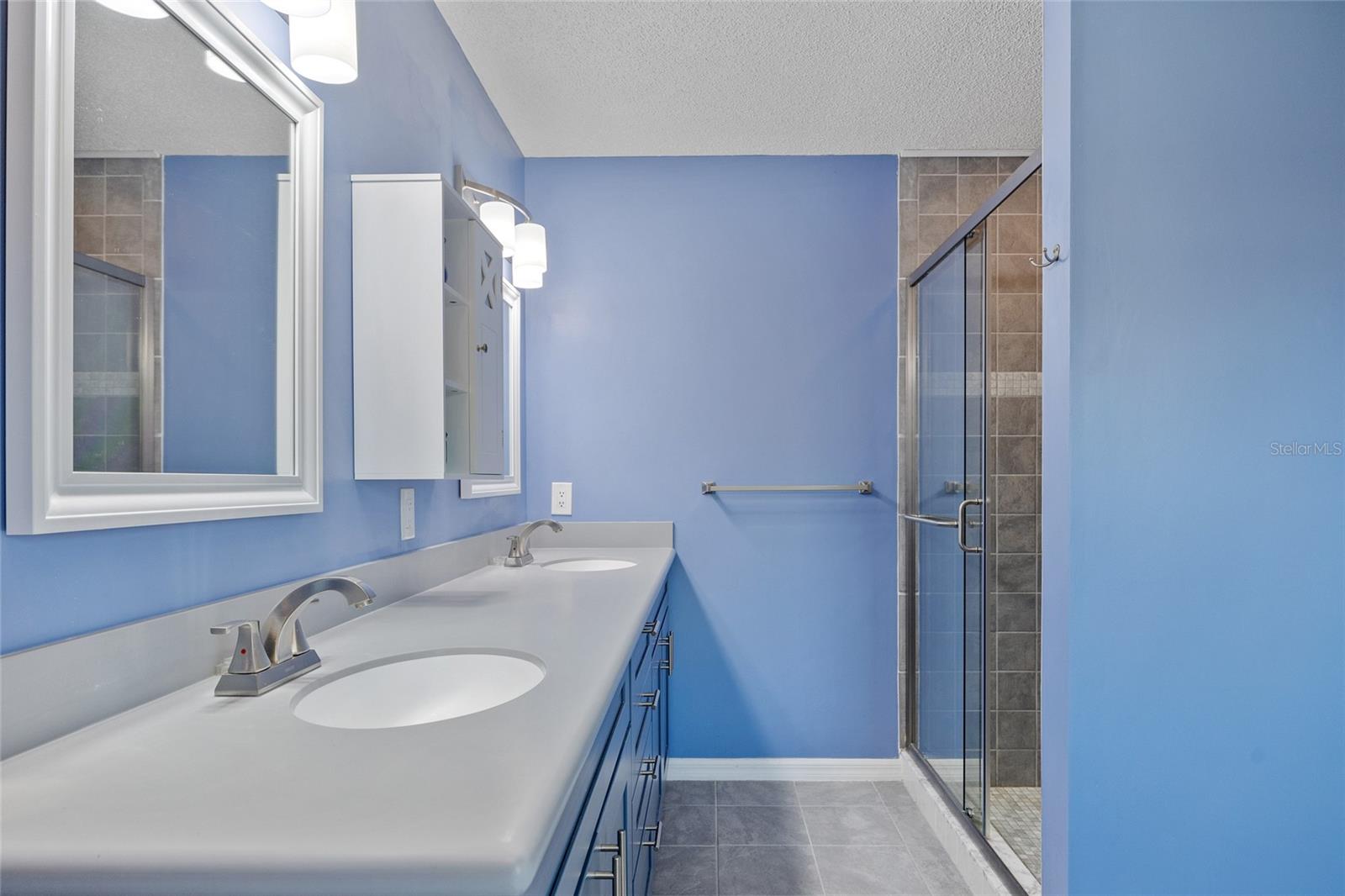 Image 16 of 37 For 7183 Spinnaker Boulevard