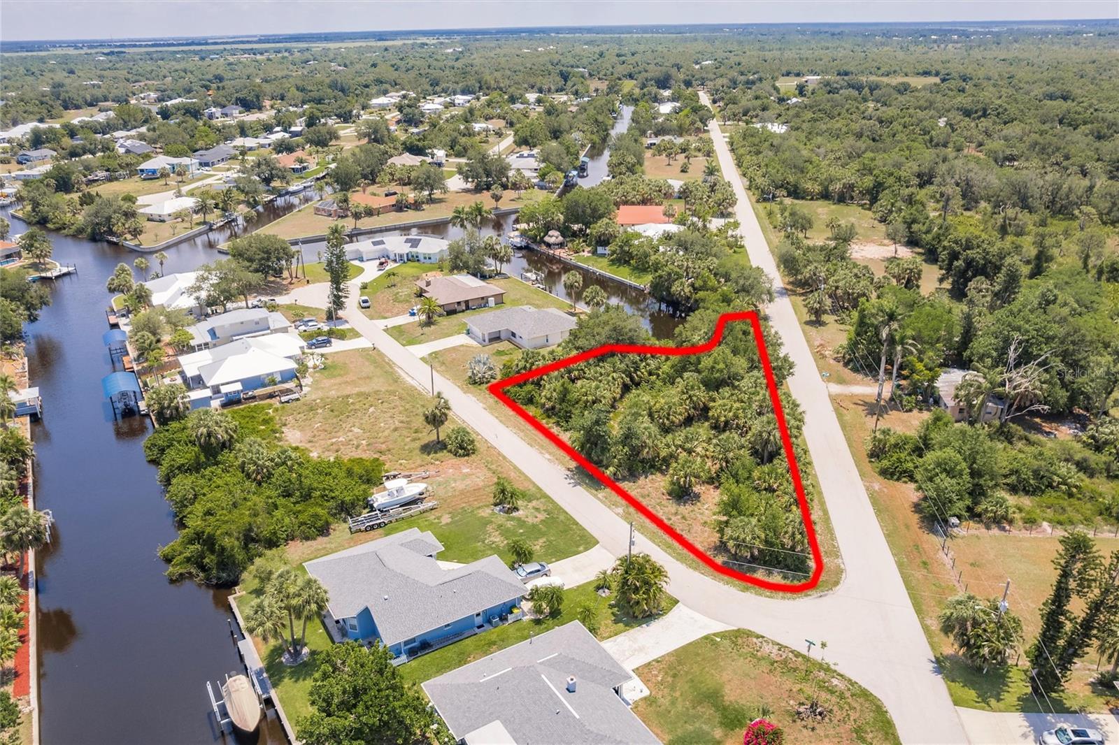 Image 7 of 13 For 2068 Palm Harbor Terrace