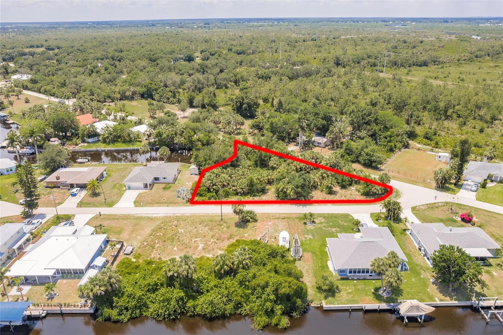 Image 8 of 13 For 2068 Palm Harbor Terrace