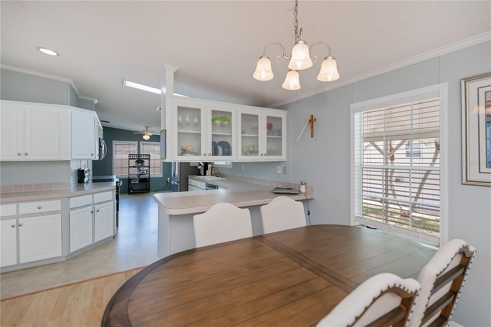 Image 11 of 52 For 2100 Kings Highway 40