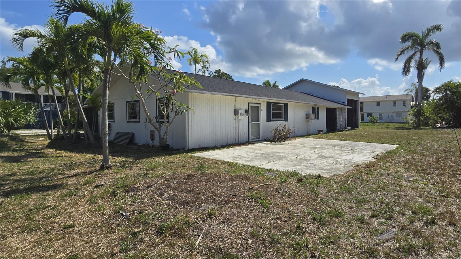 Image 11 of 19 For 7211 Orange Avenue