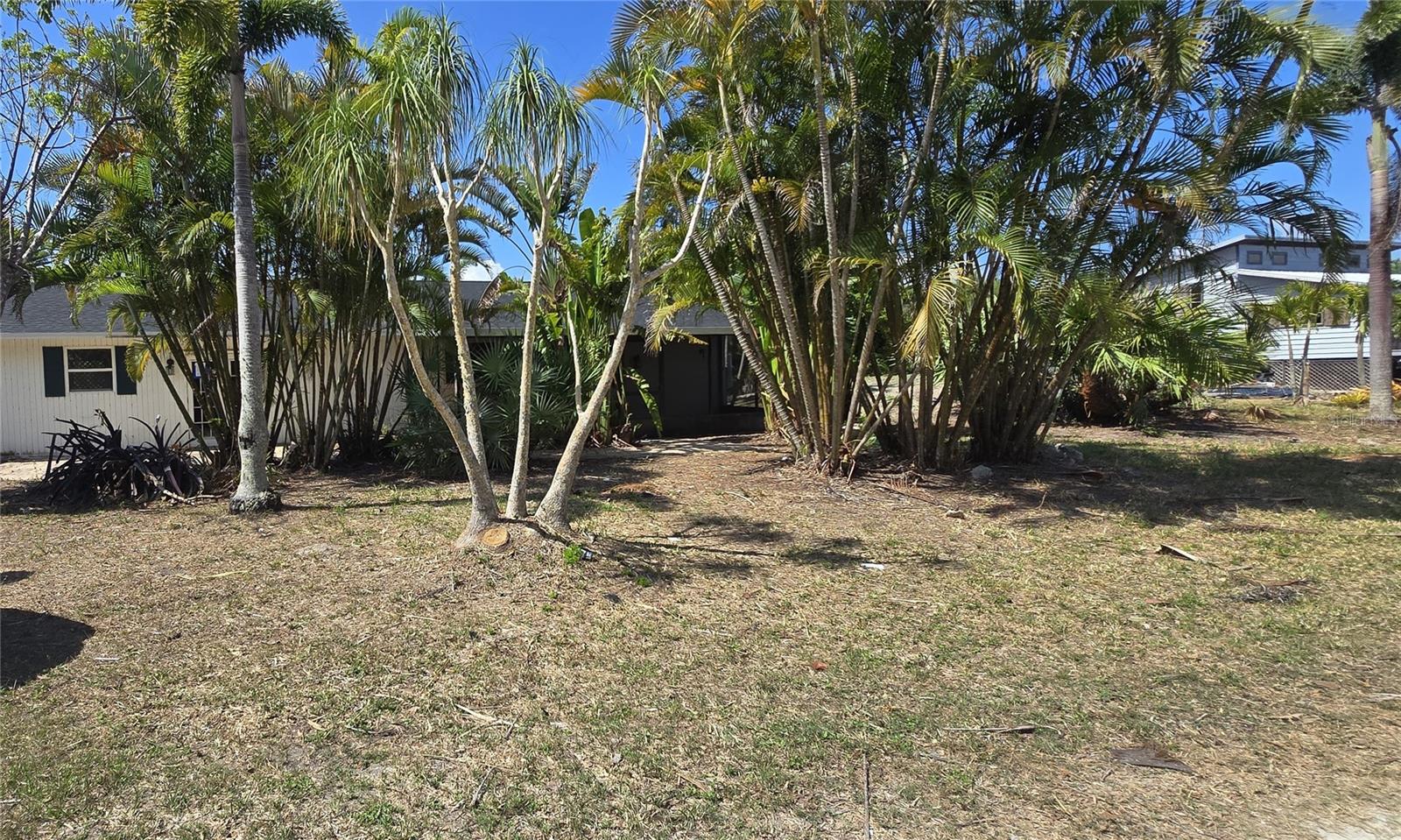 Image 2 of 19 For 7211 Orange Avenue