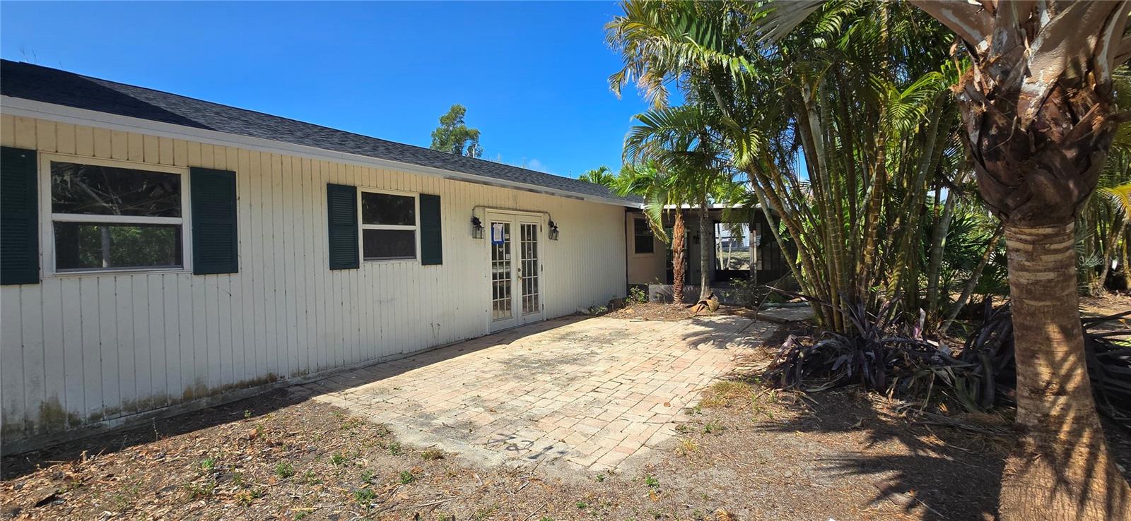 Image 4 of 19 For 7211 Orange Avenue