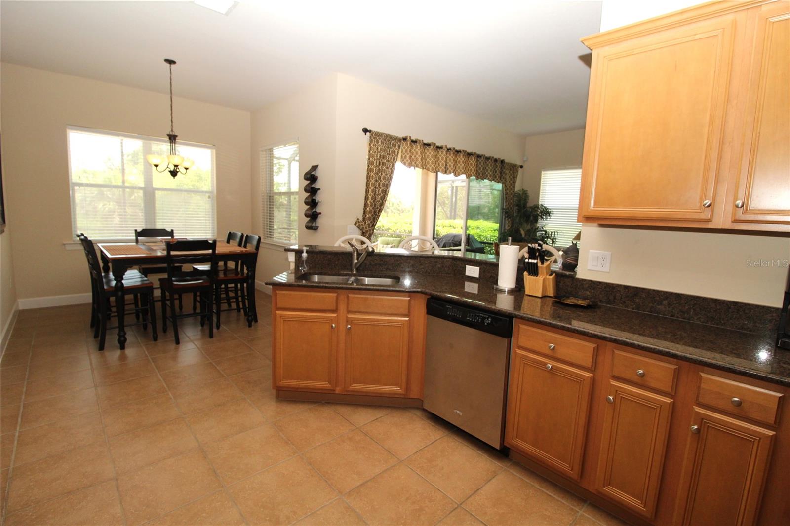 Image 15 of 52 For 13256 Creekside Lane