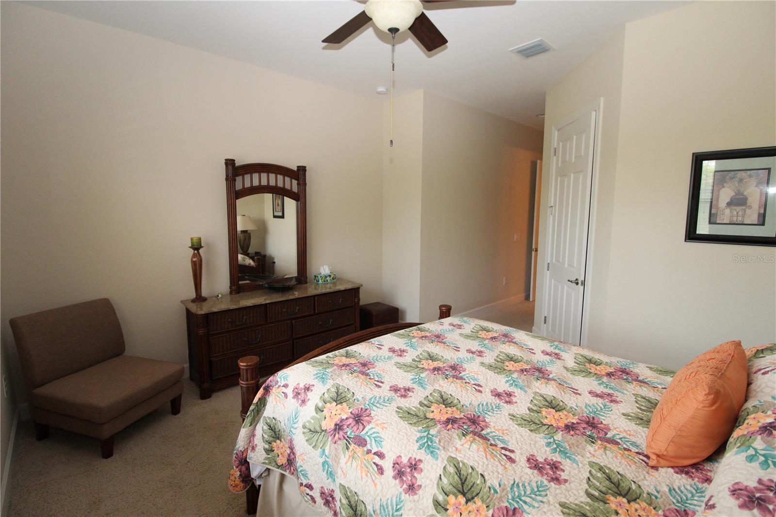 Image 19 of 52 For 13256 Creekside Lane