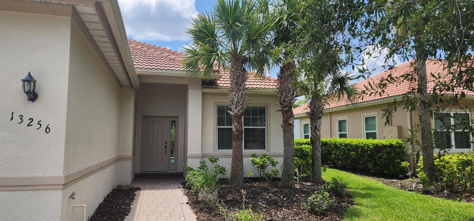 Image 4 of 52 For 13256 Creekside Lane
