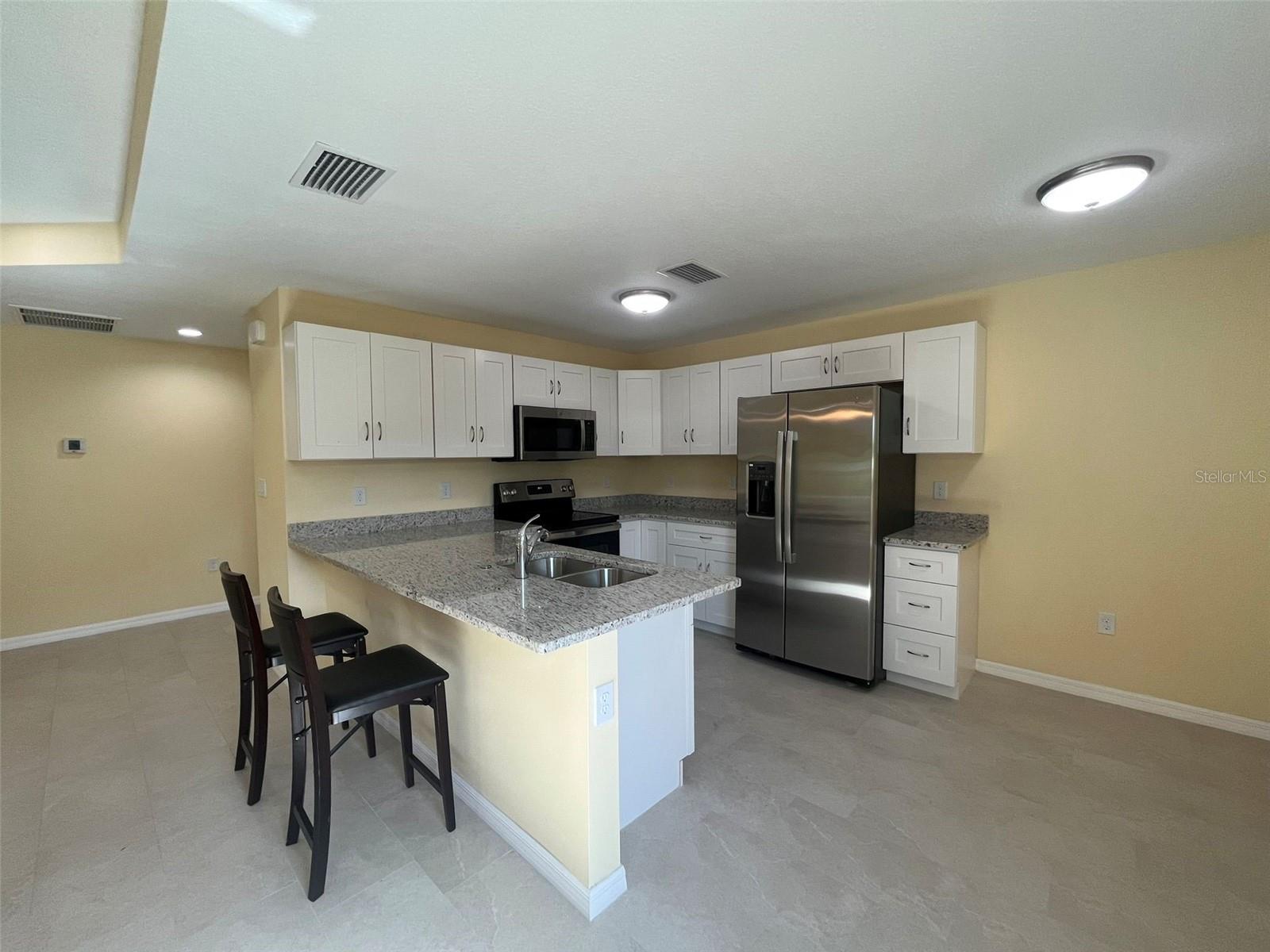 Image 4 of 11 For 22235 Albany Avenue
