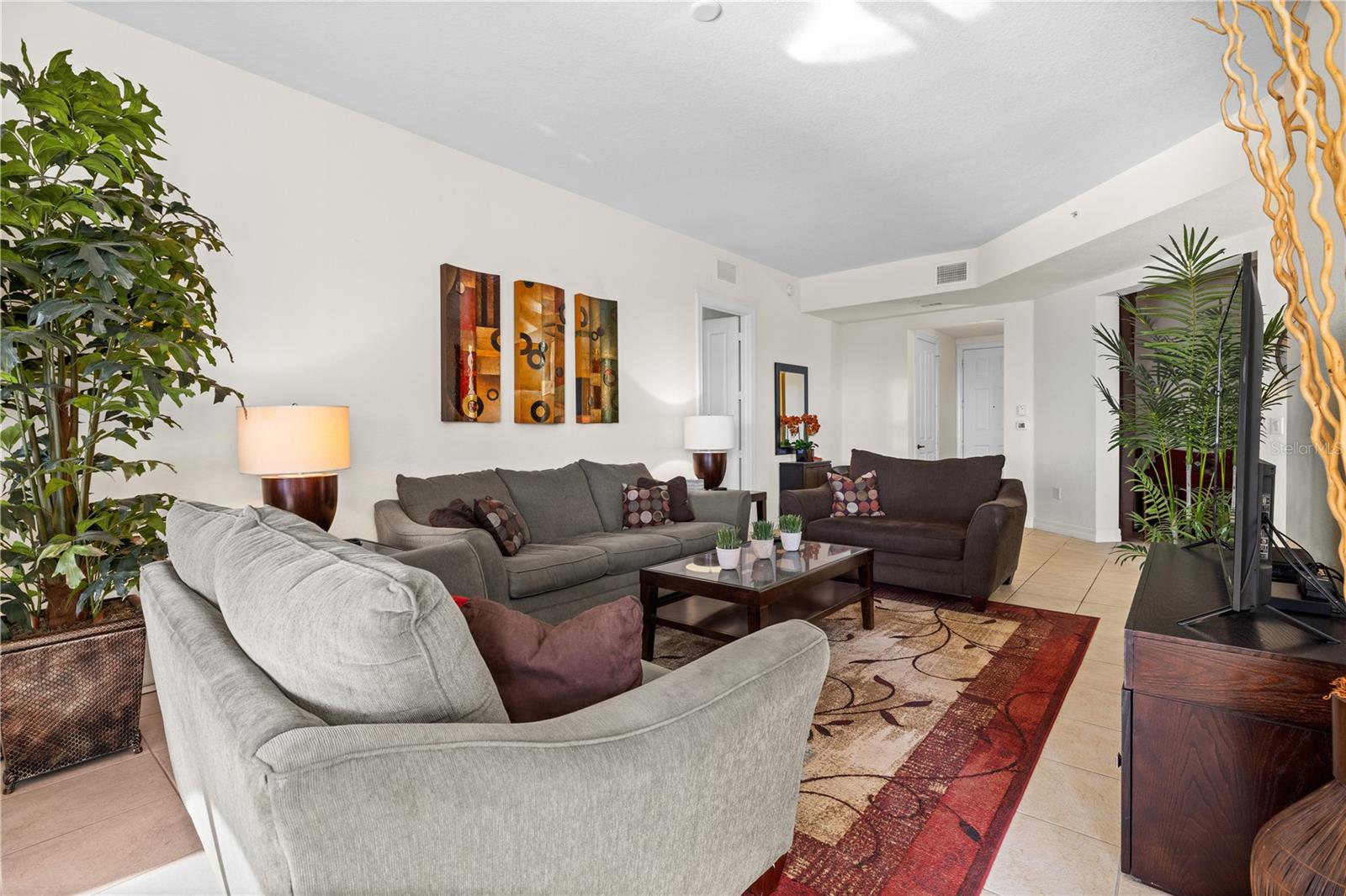 Image 14 of 71 For 99 Vivante Boulevard 303