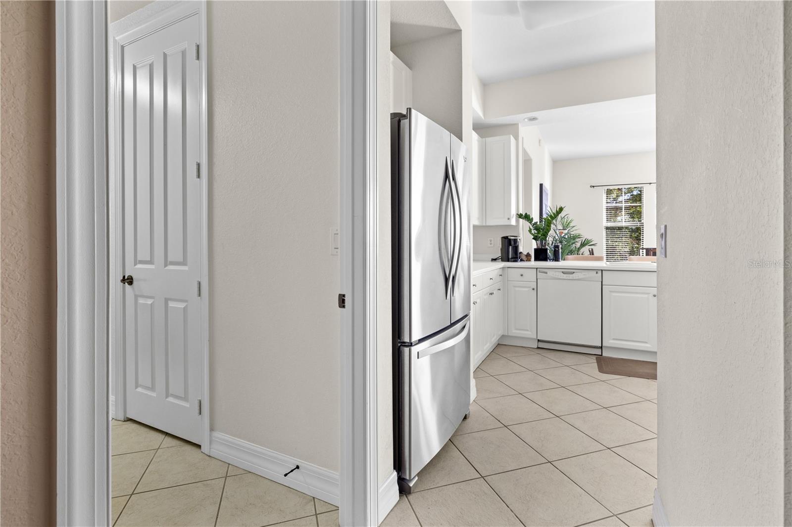 Image 17 of 71 For 99 Vivante Boulevard 303