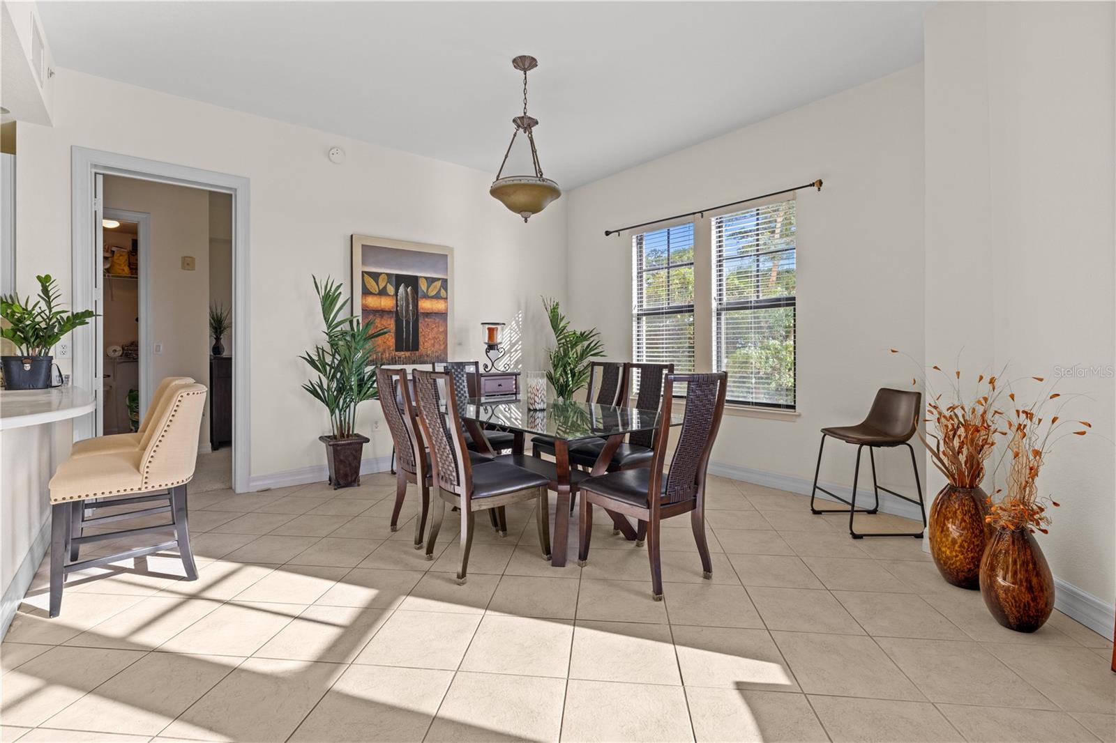 Image 23 of 71 For 99 Vivante Boulevard 303