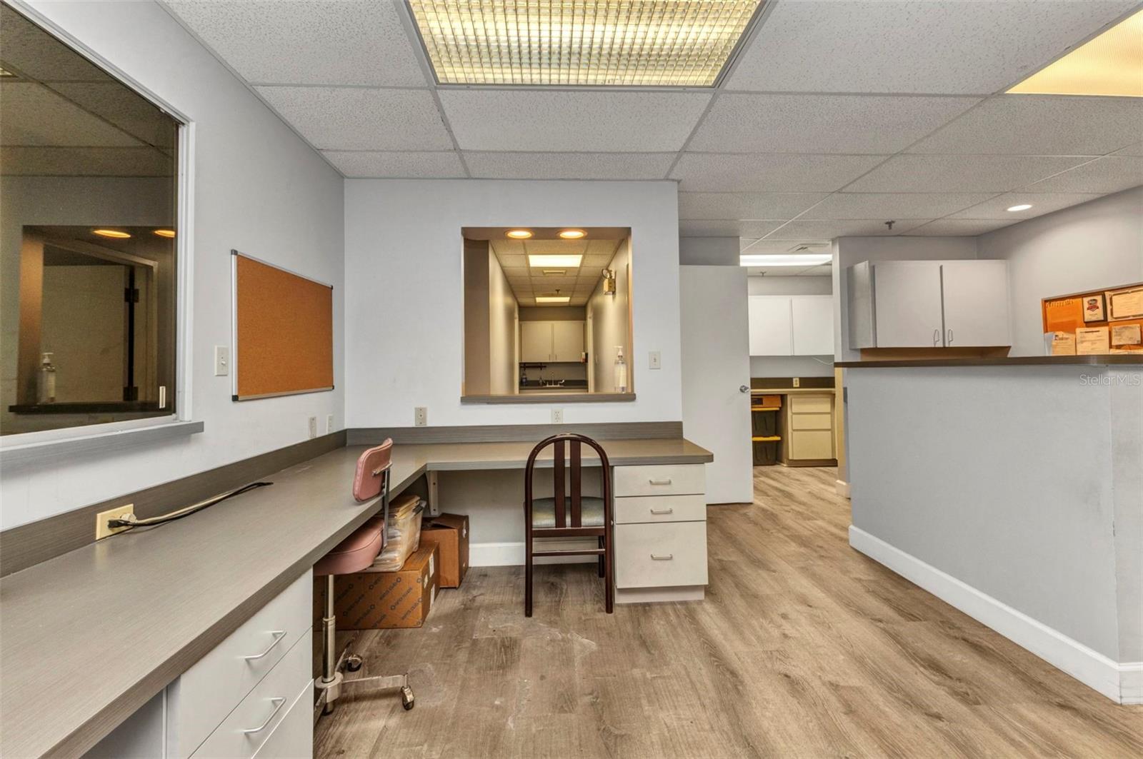 Image 14 of 42 For 2525 Harbor Boulevard 206