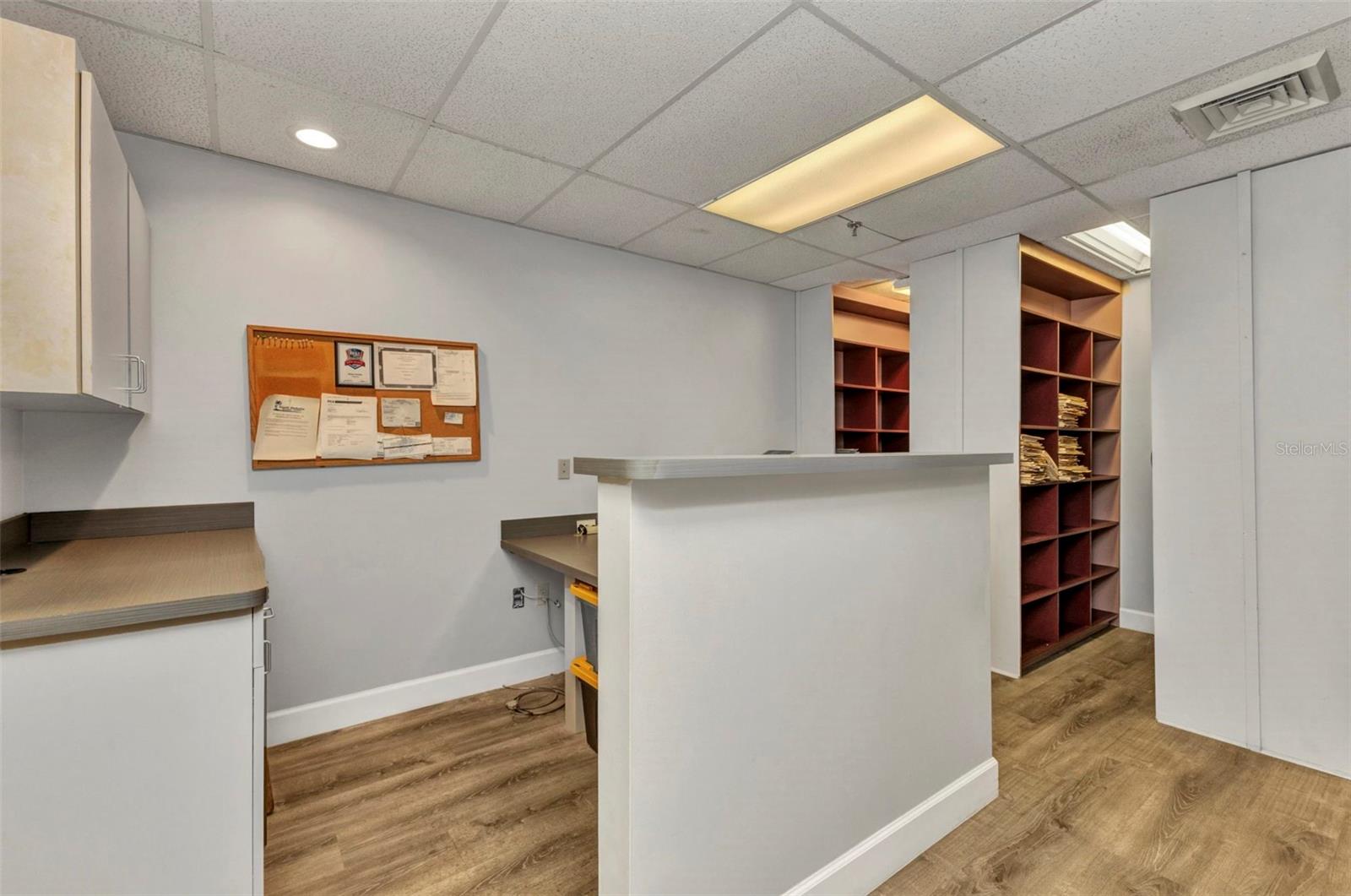 Image 9 of 42 For 2525 Harbor Boulevard 206