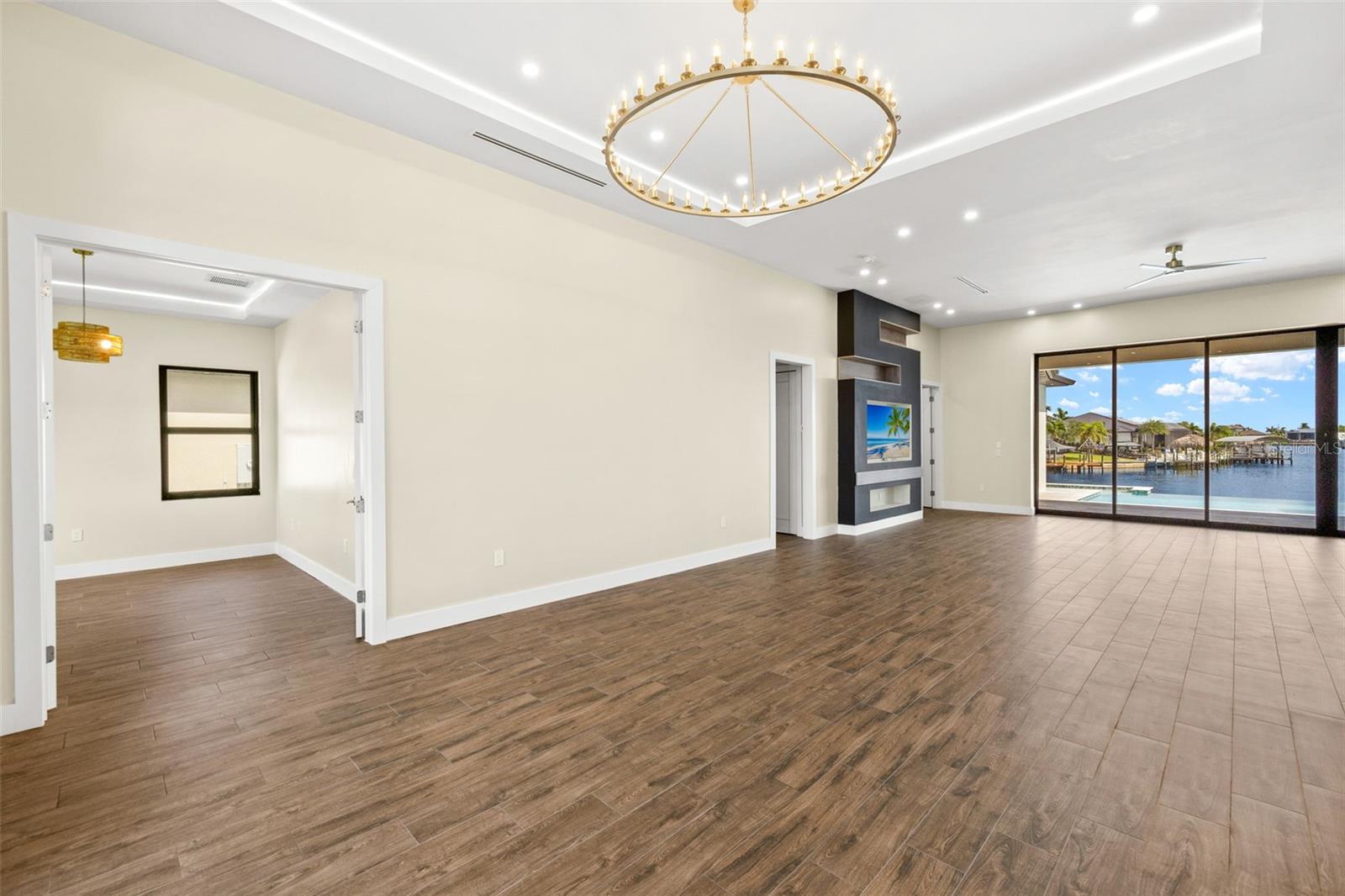 Image 11 of 55 For 3413 9th Terrace