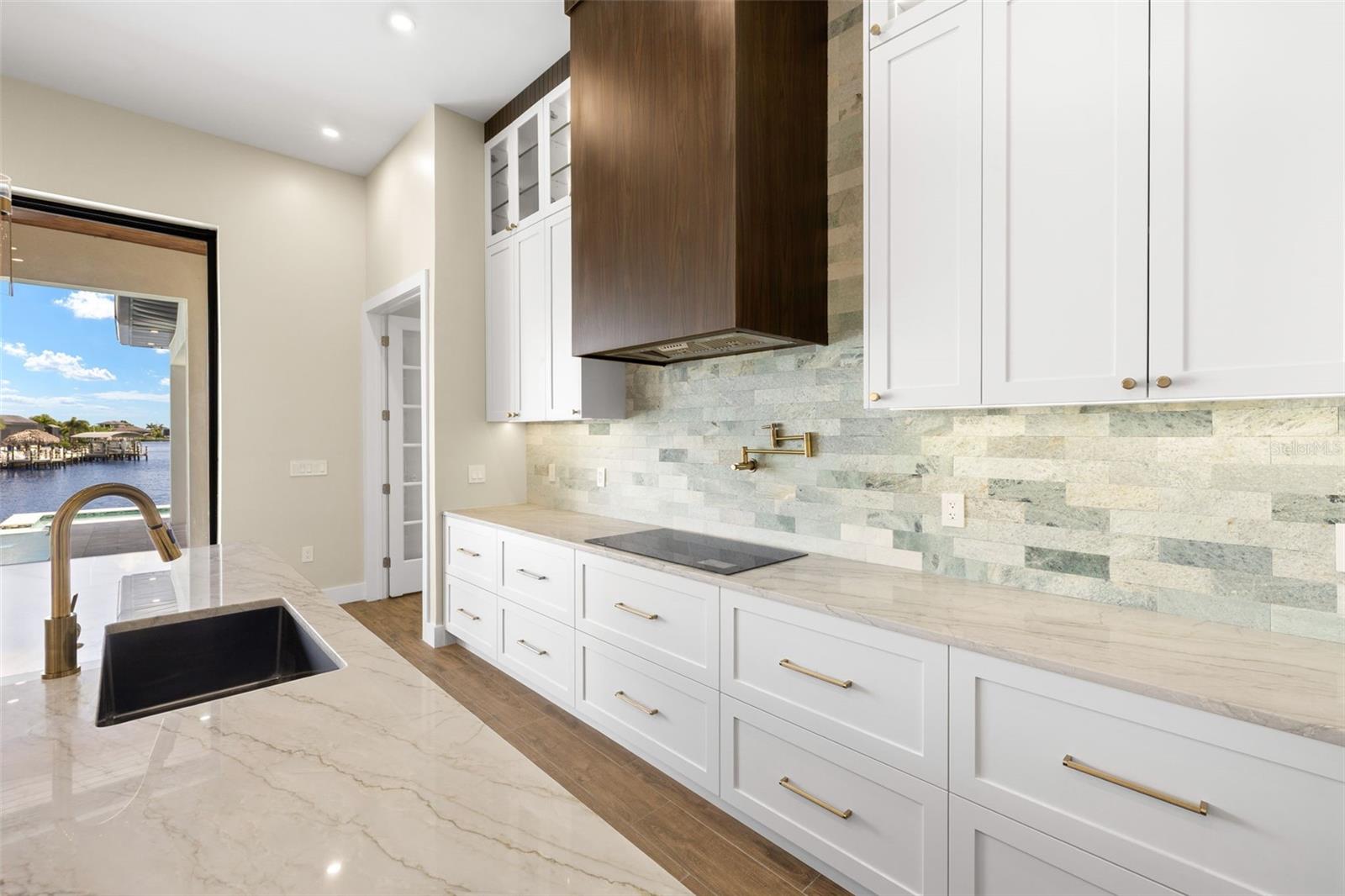 Image 18 of 55 For 3413 9th Terrace