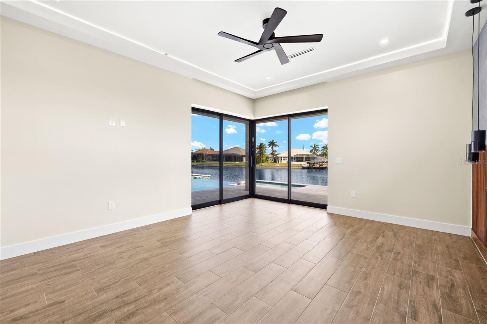 Image 21 of 55 For 3413 9th Terrace