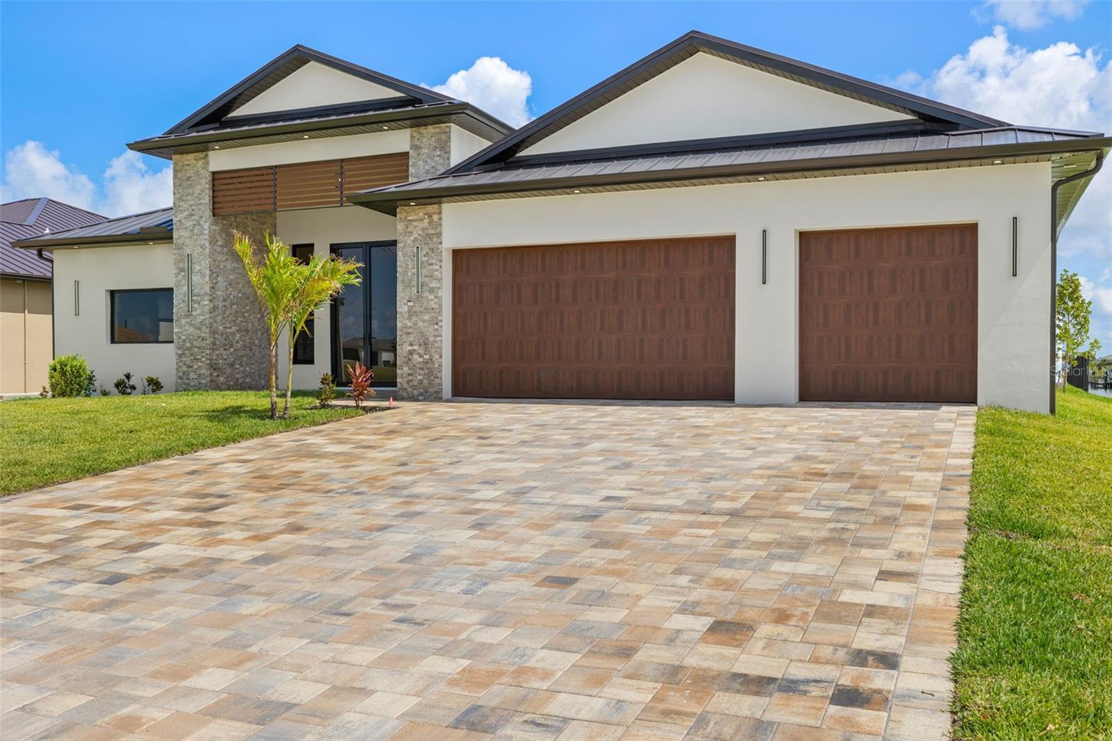 Image 3 of 55 For 3413 9th Terrace