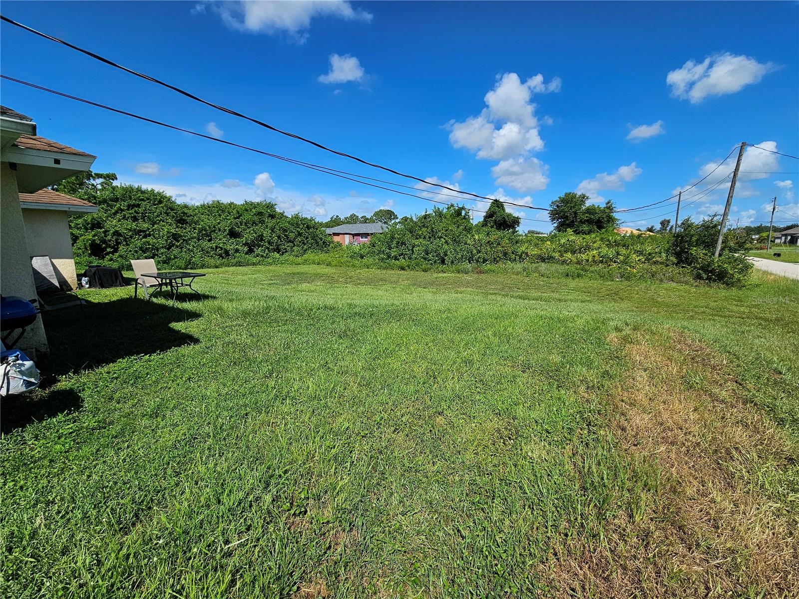 Image 2 of 3 For 2406 Ansel Avenue S