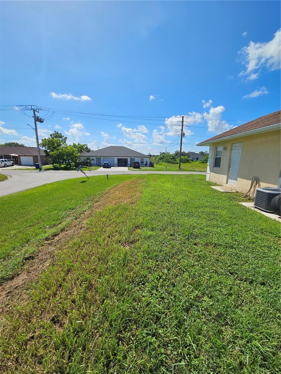 Image 3 of 3 For 2406 Ansel Avenue S