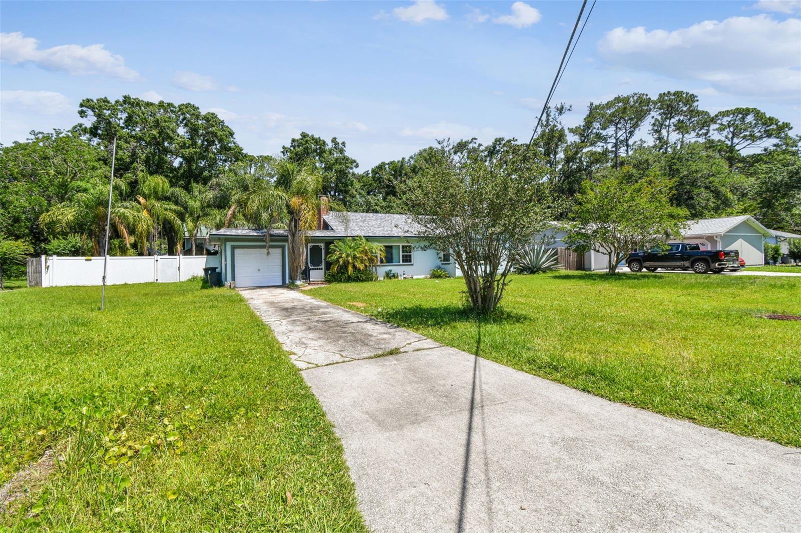 Image 7 of 42 For 4707 Southgate Drive