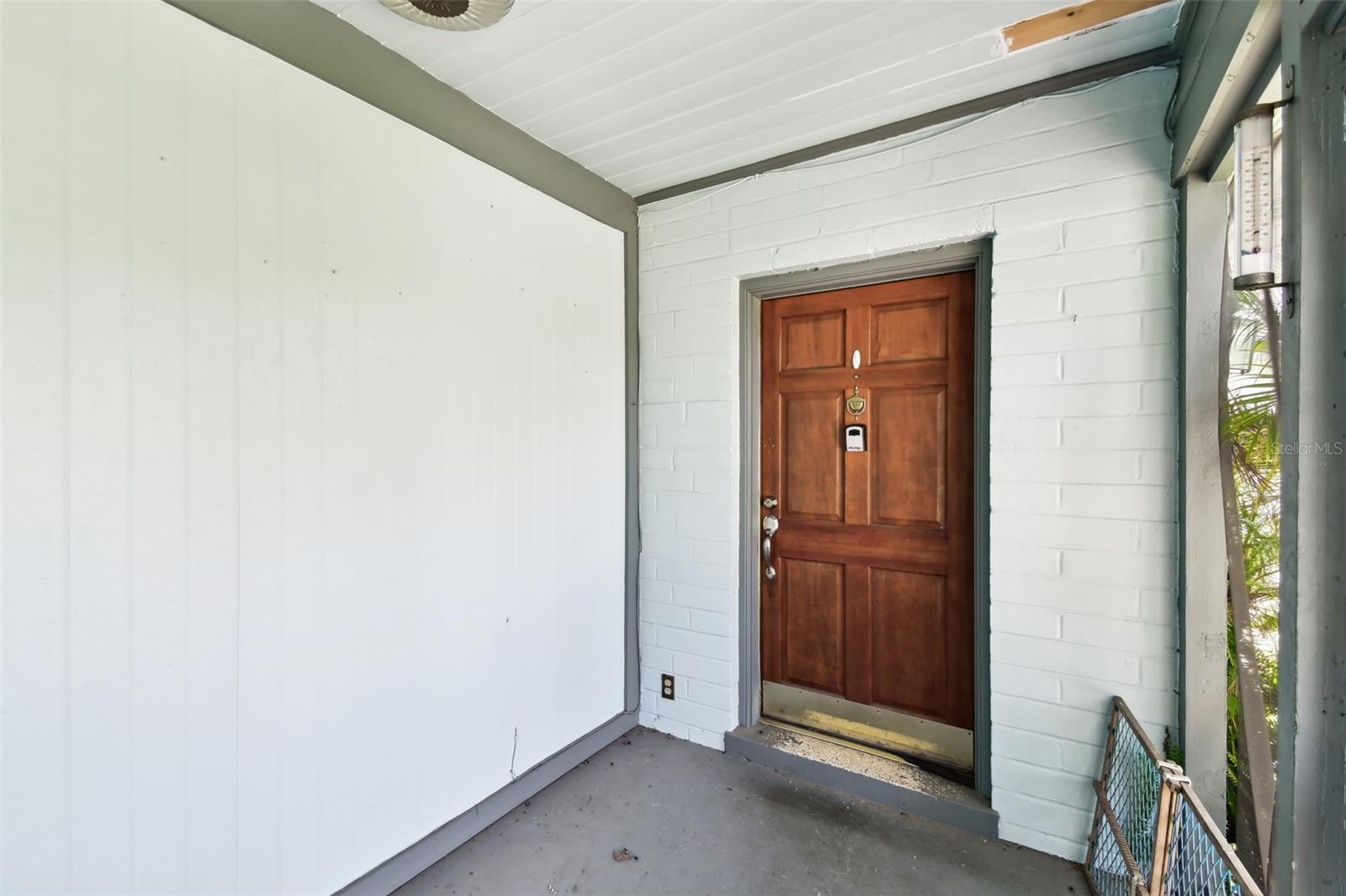 Image 8 of 42 For 4707 Southgate Drive