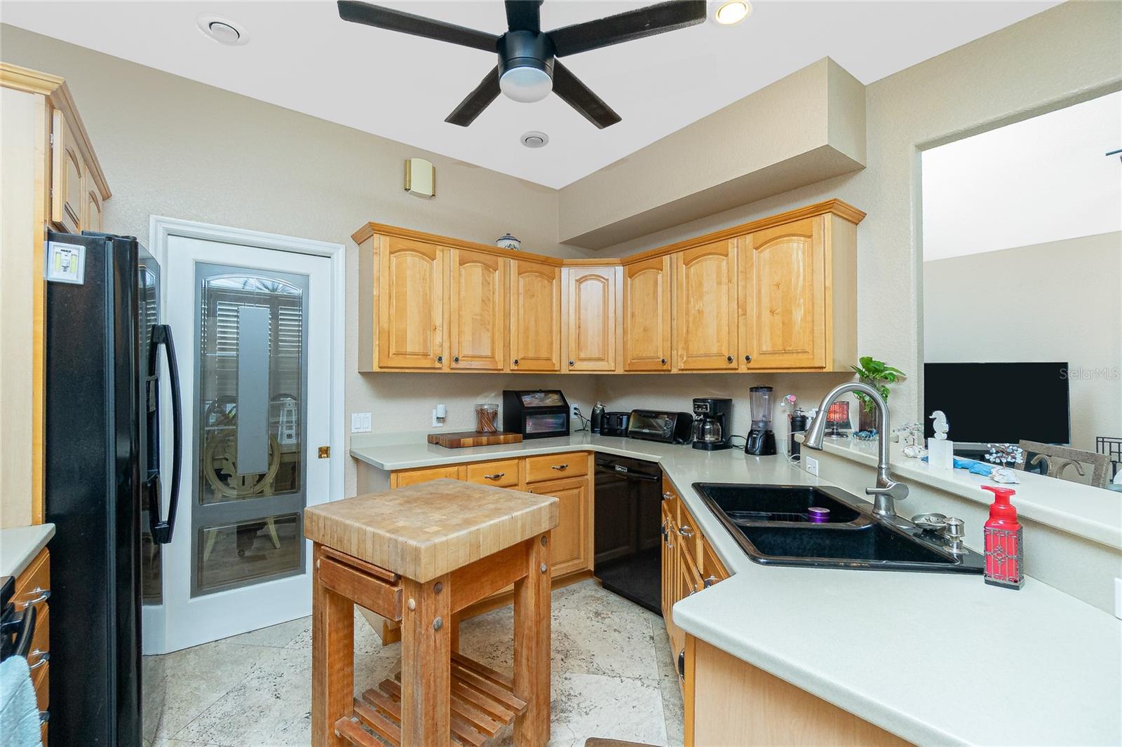 Image 16 of 49 For 5219 Guava Terrace