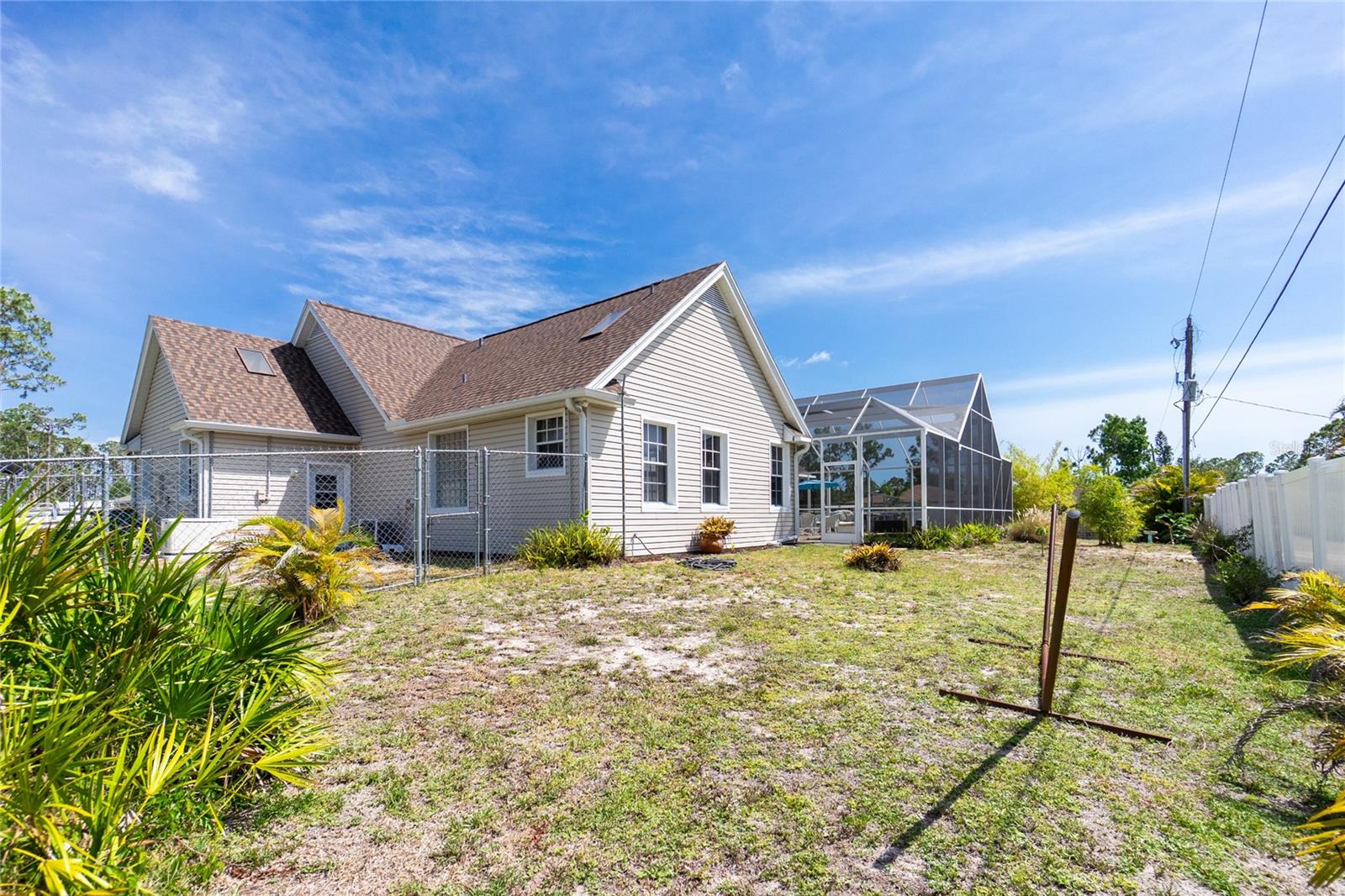 Image 36 of 49 For 5219 Guava Terrace