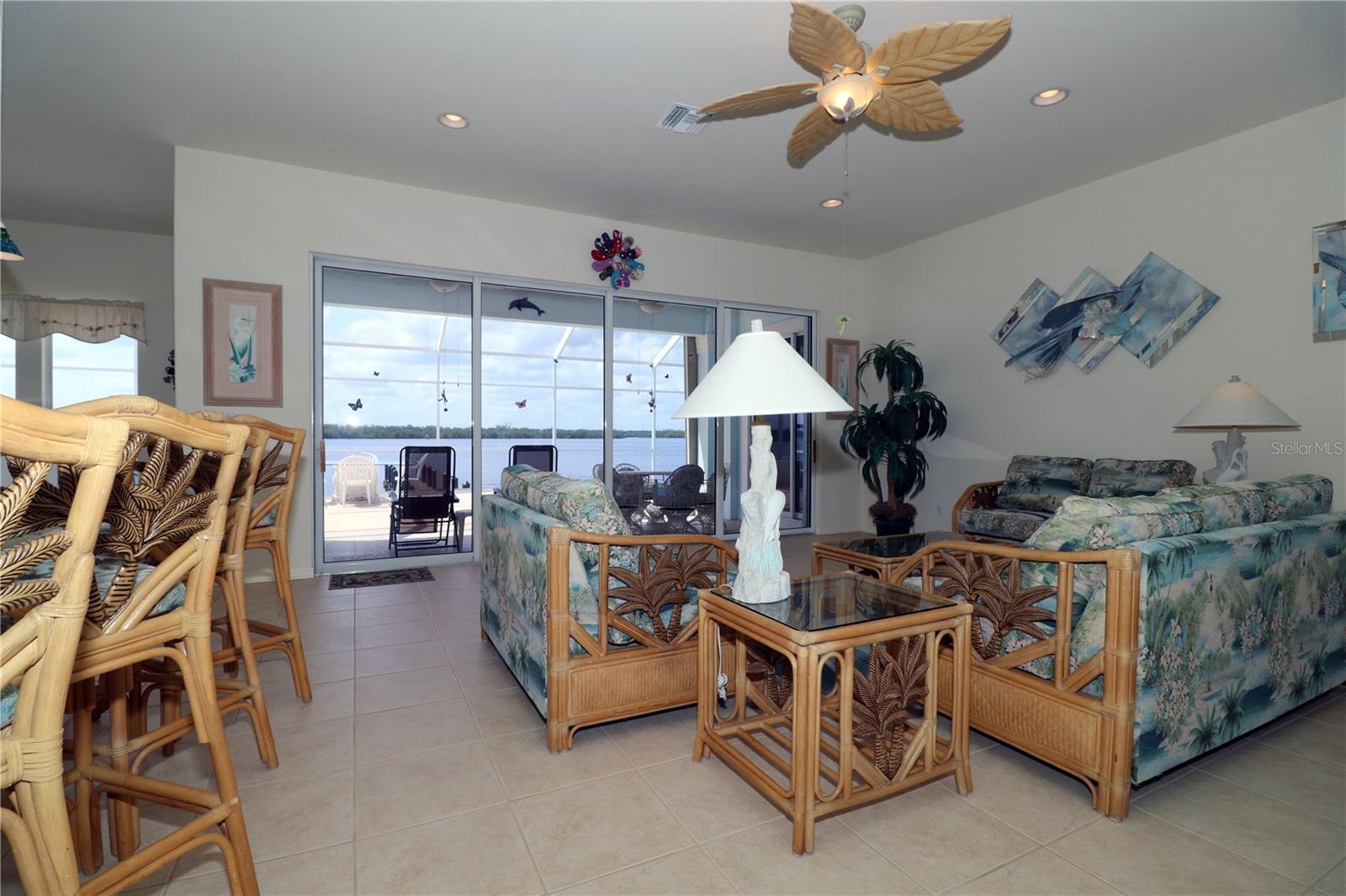 Image 6 of 50 For 3772 Peace River Drive