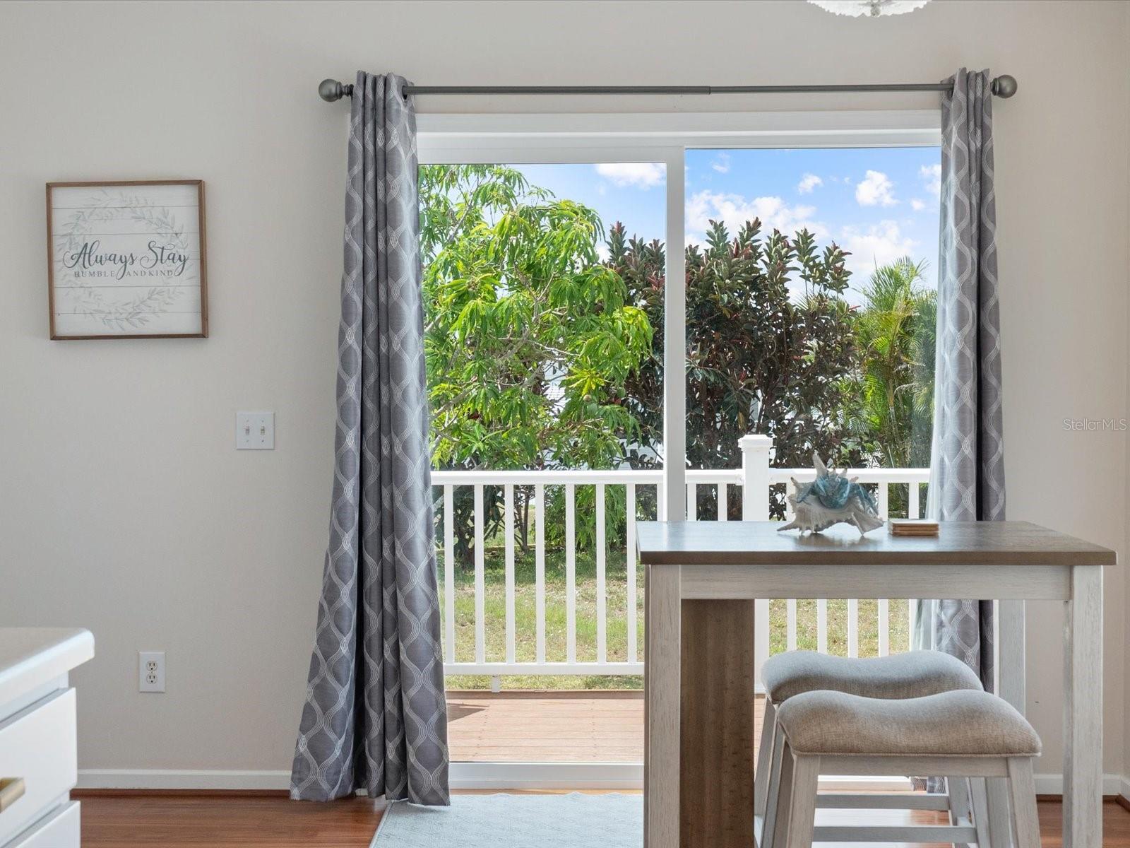 Image 20 of 47 For 9182 Pinehaven Way