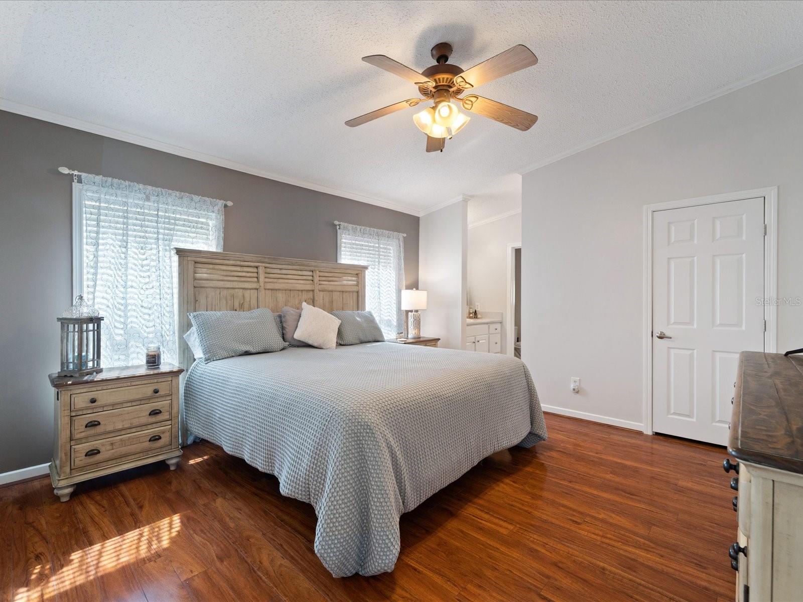 Image 23 of 47 For 9182 Pinehaven Way