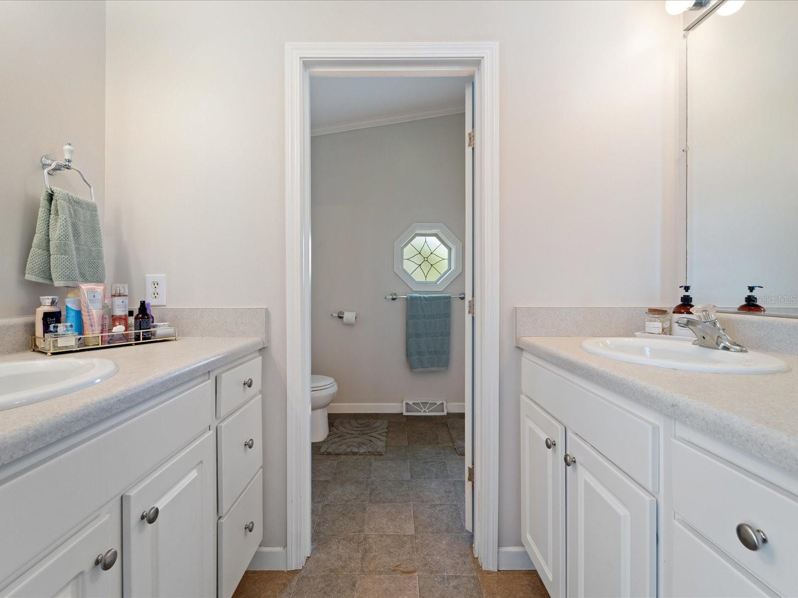 Image 26 of 47 For 9182 Pinehaven Way