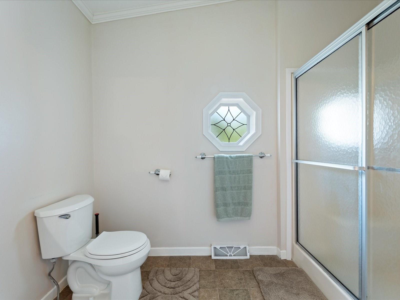 Image 29 of 47 For 9182 Pinehaven Way