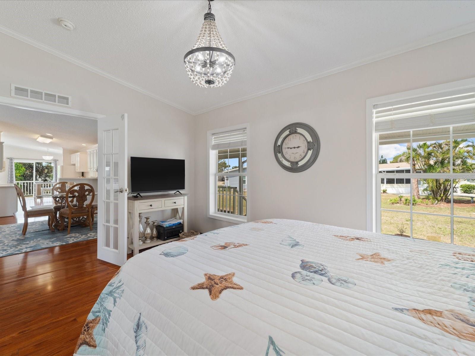 Image 36 of 47 For 9182 Pinehaven Way
