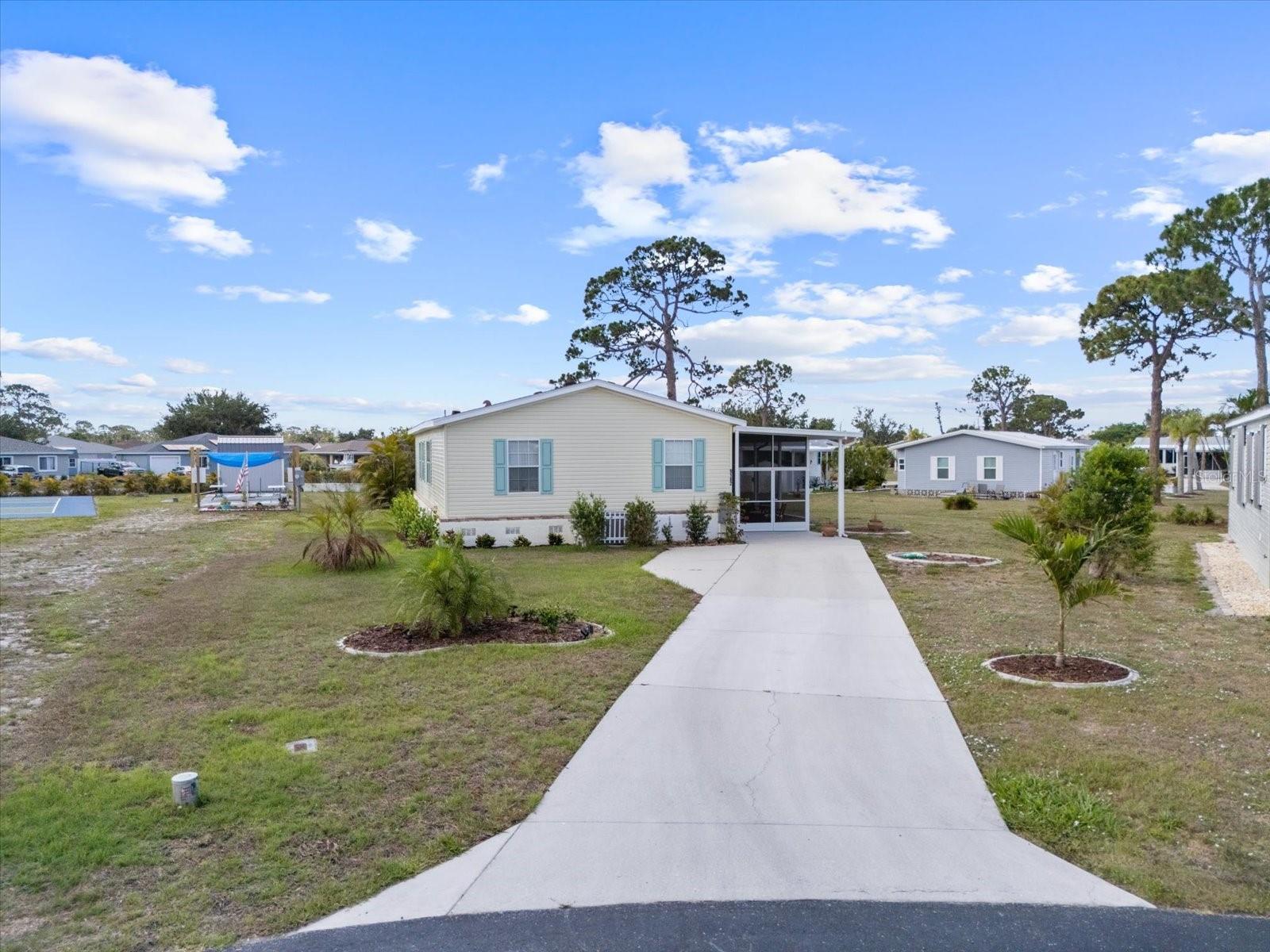 Image 42 of 47 For 9182 Pinehaven Way
