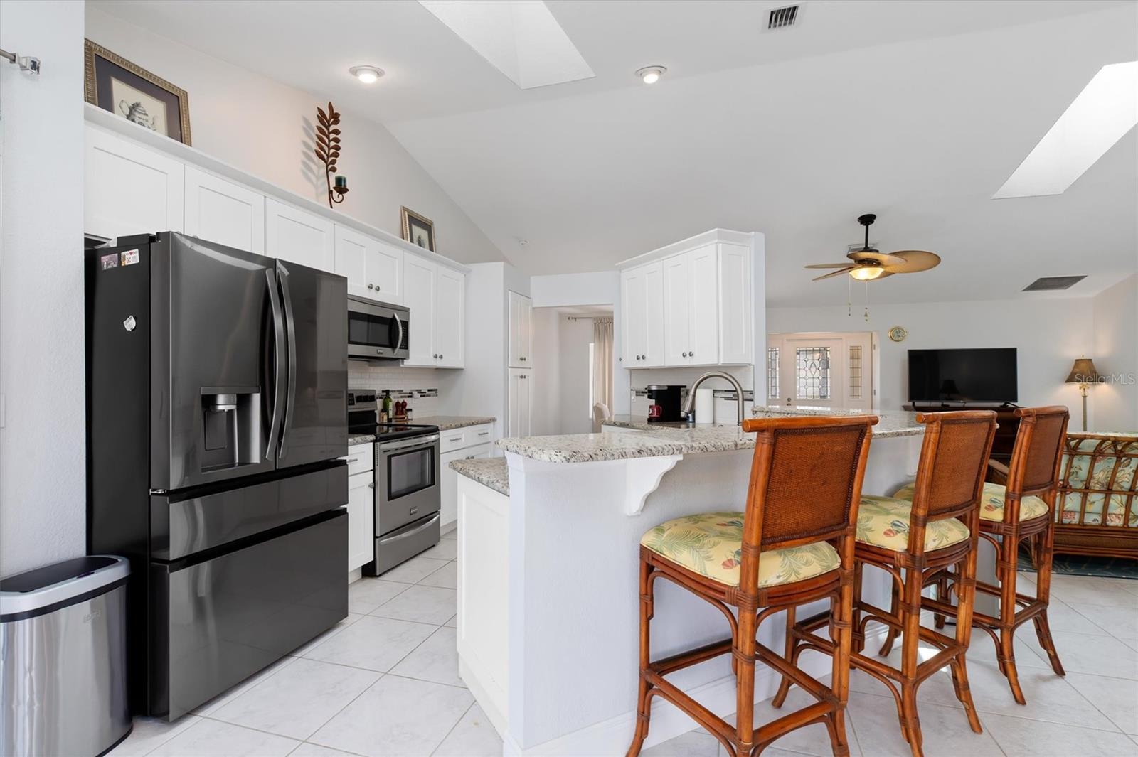 Image 18 of 66 For 3825 Barnegat Drive