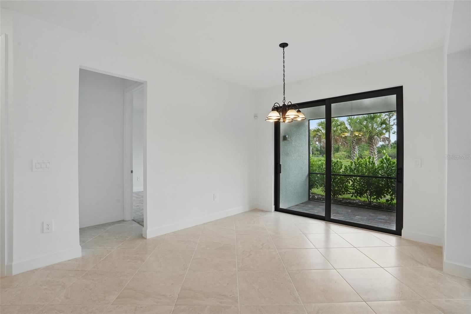 Image 11 of 57 For 16053 Rosemallow Lane