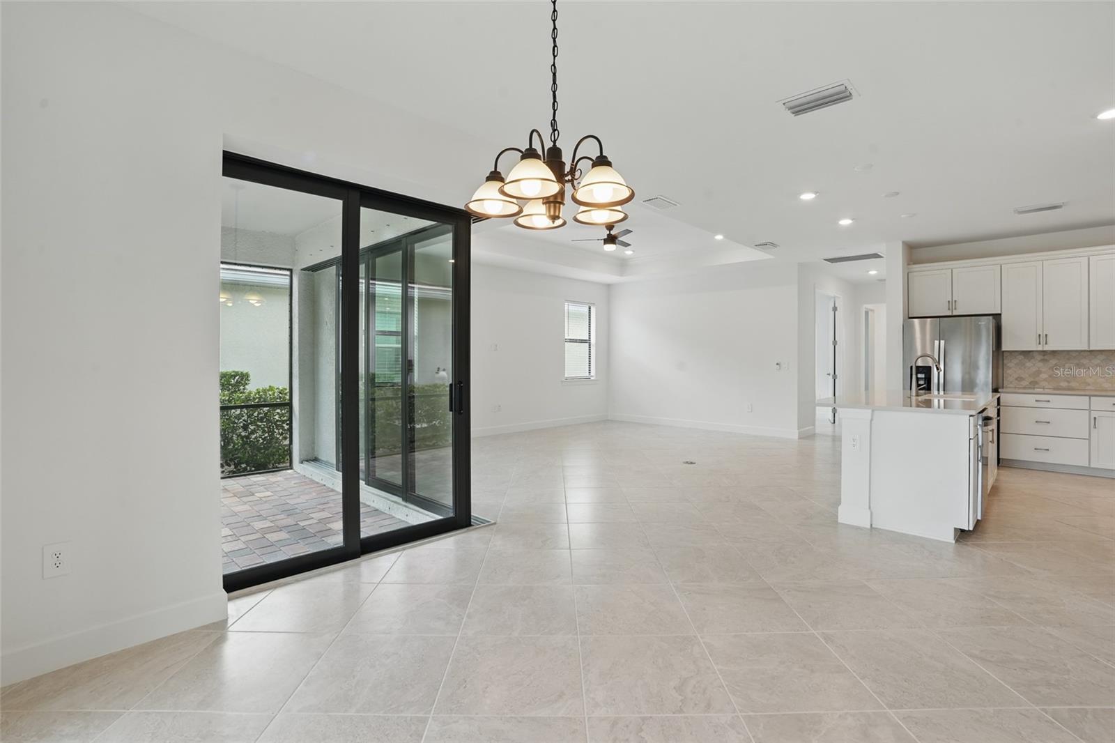 Image 15 of 57 For 16053 Rosemallow Lane