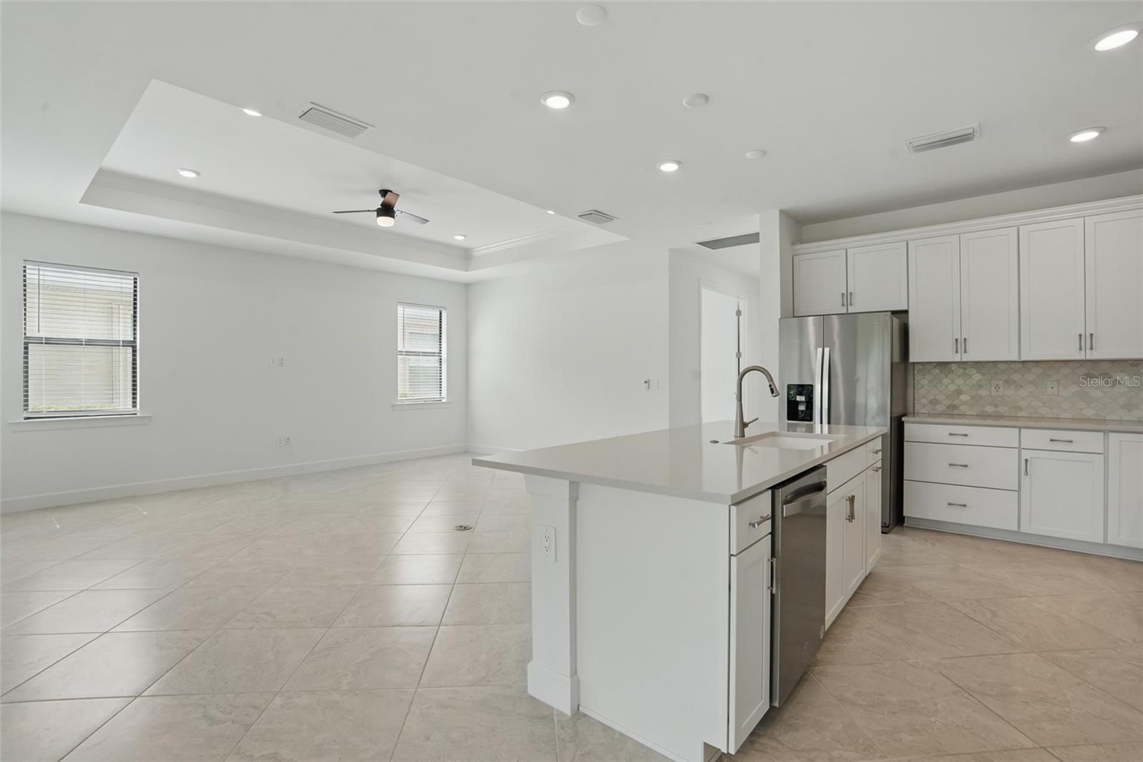 Image 16 of 57 For 16053 Rosemallow Lane