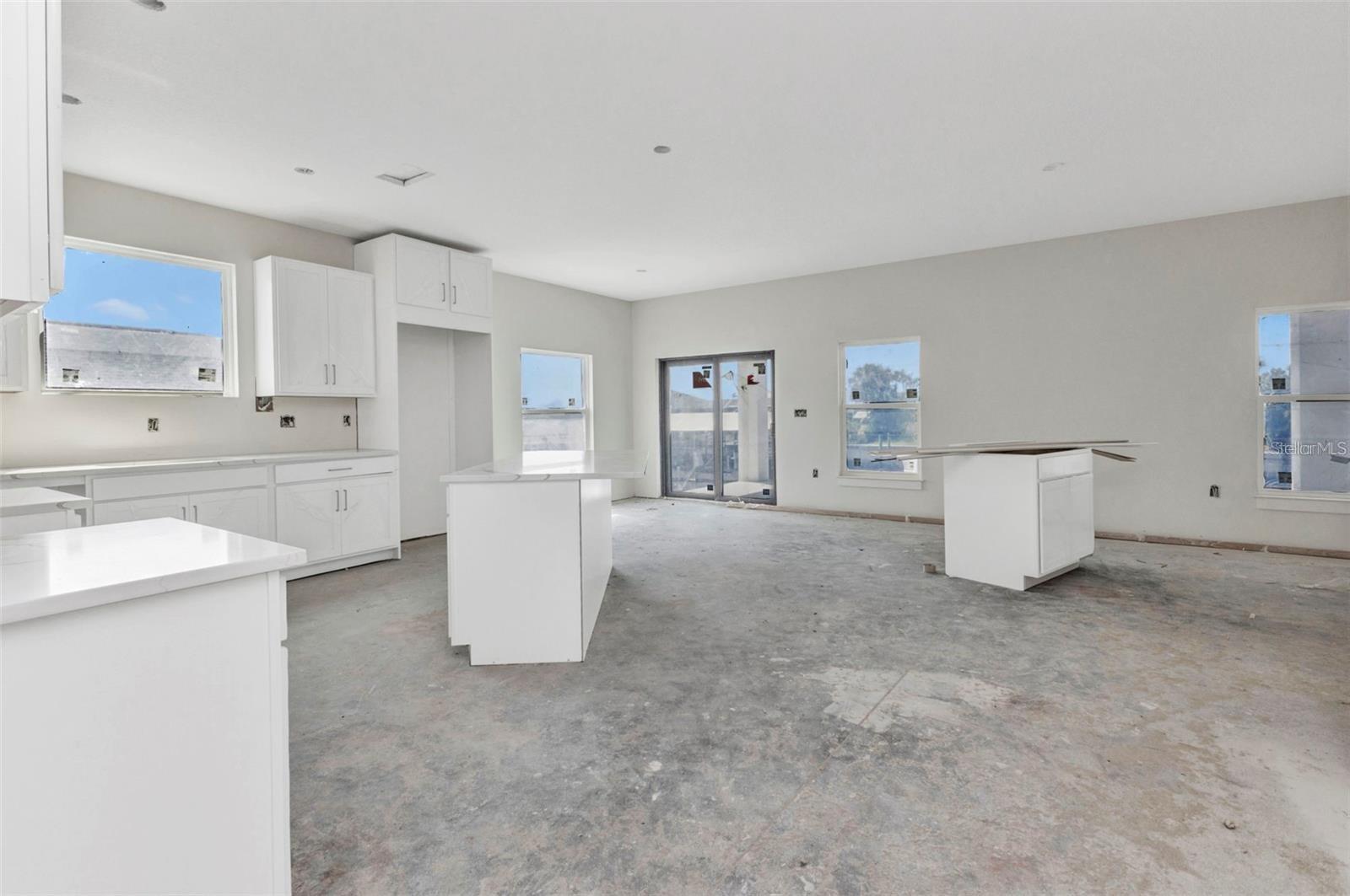 Listing photo id 10 for 12299 Albrecht Terrace