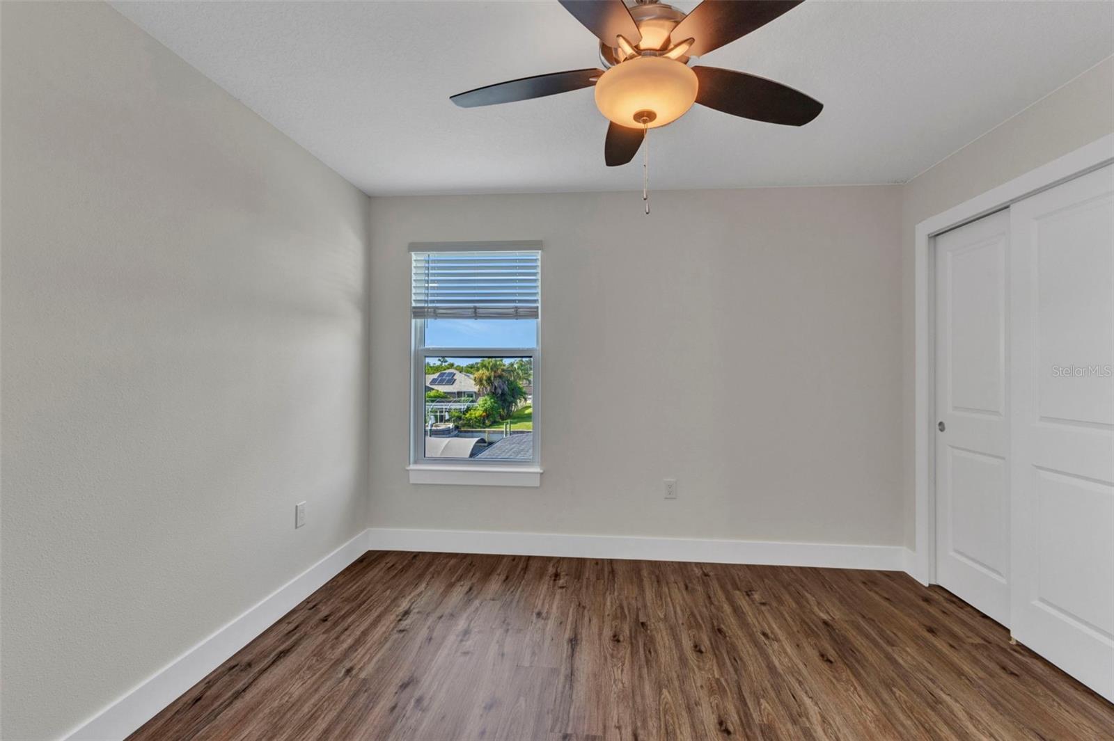 Image 30 of 66 For 12299 Albrecht Terrace