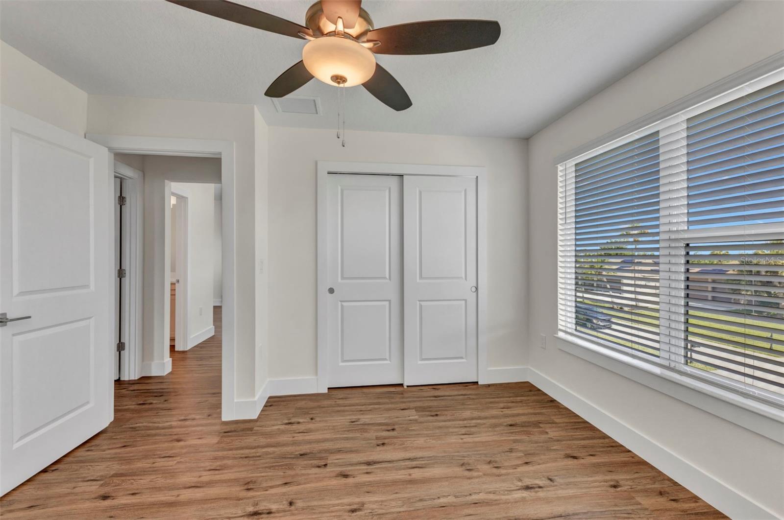 Image 33 of 66 For 12299 Albrecht Terrace