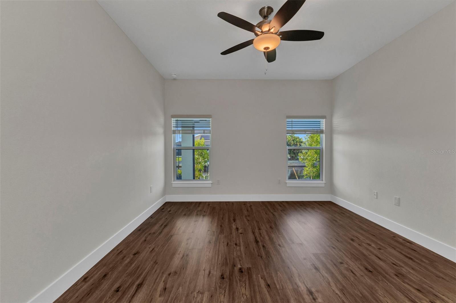 Image 36 of 66 For 12299 Albrecht Terrace