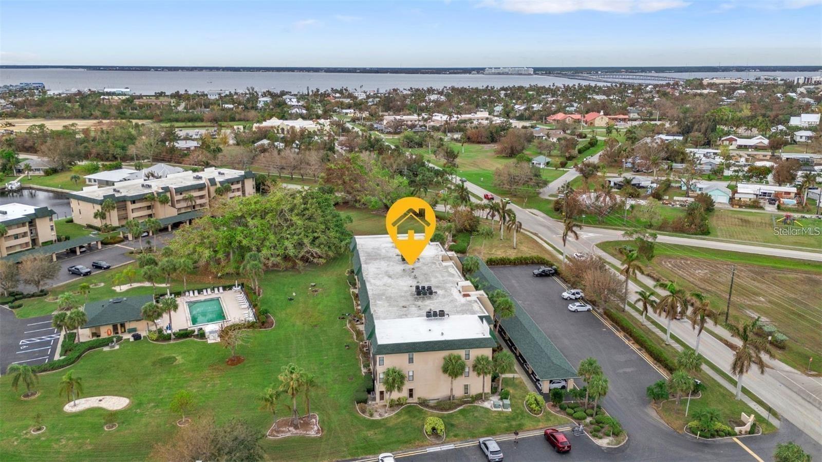 Image 31 of 42 For 601 Shreve Street 64c
