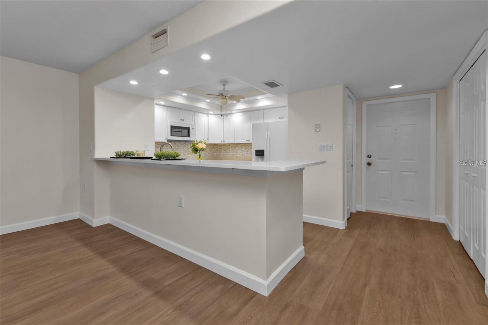 Image 6 of 42 For 601 Shreve Street 64c