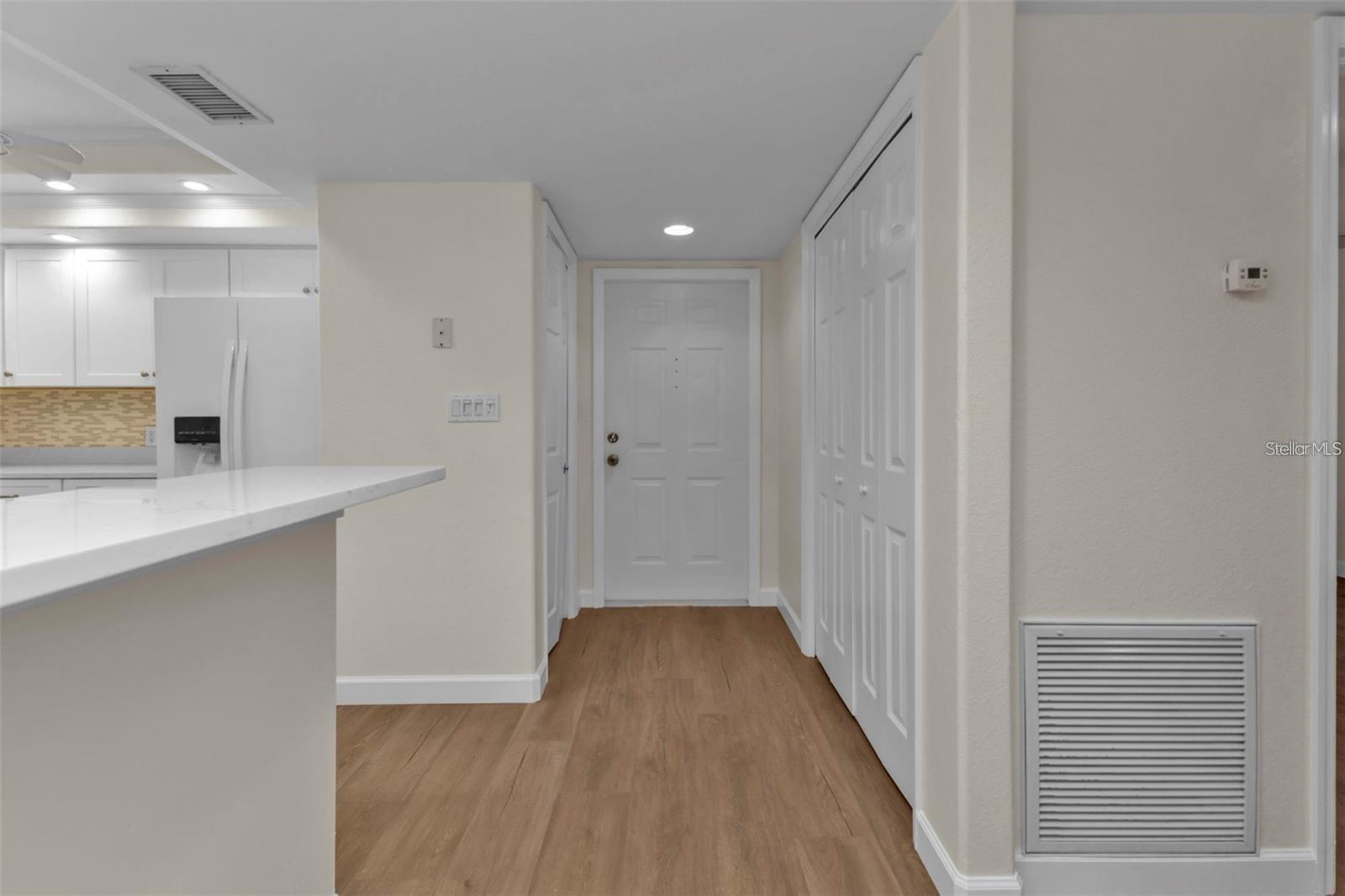 Image 9 of 42 For 601 Shreve Street 64c