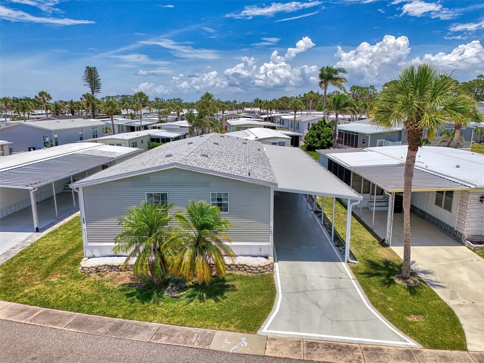 Details for 621 Gloriosa Drive, VENICE, FL 34293