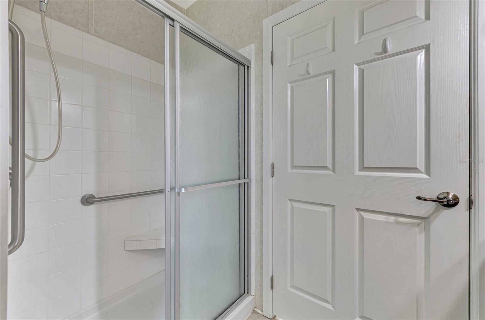 Image 36 of 82 For 621 Gloriosa Drive