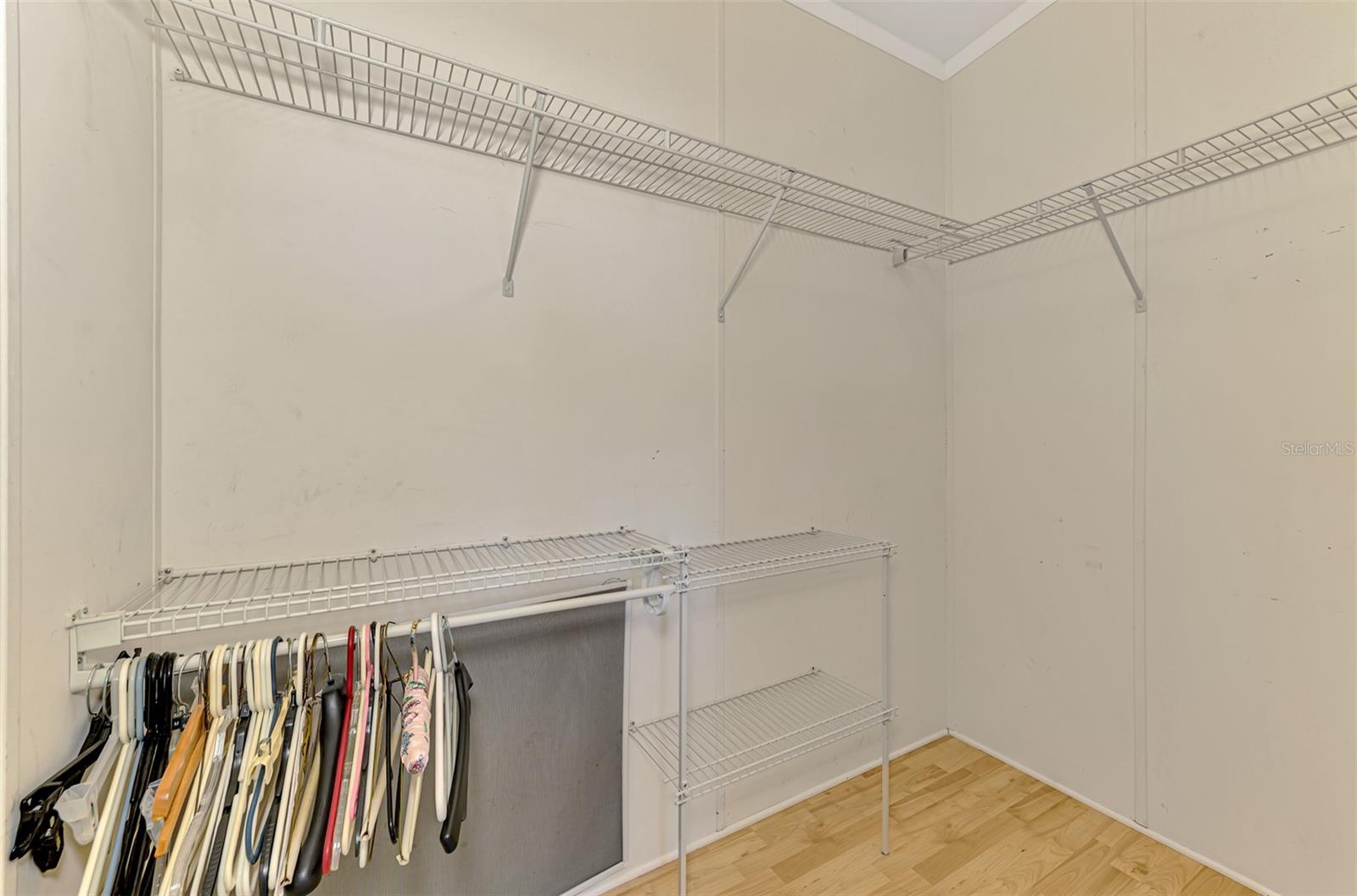 Image 37 of 82 For 621 Gloriosa Drive